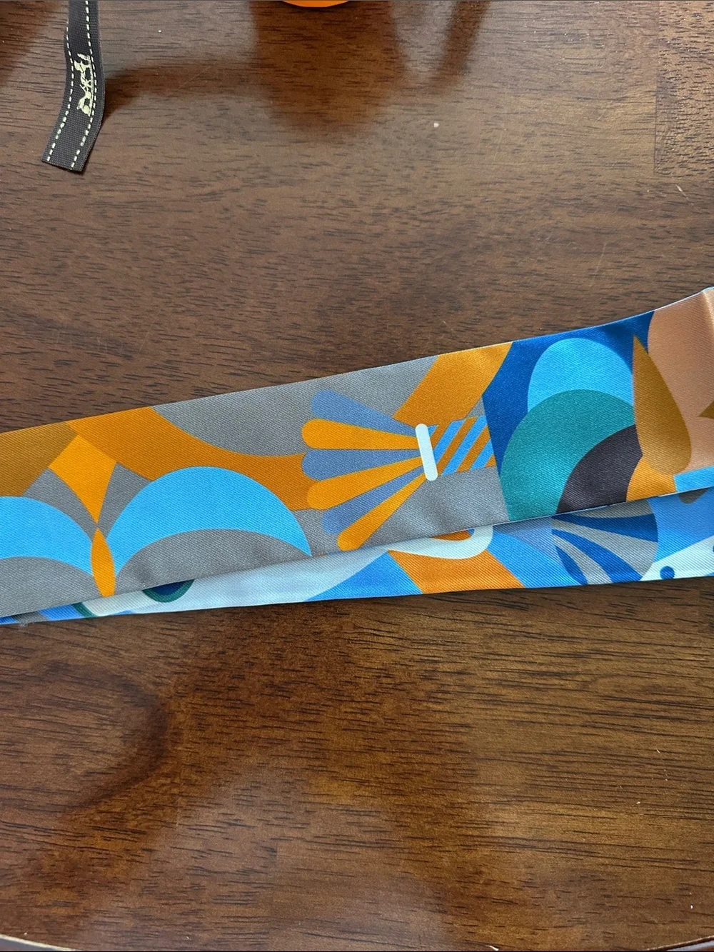 Hermes Twilly Scarf - Picture 5 of 9